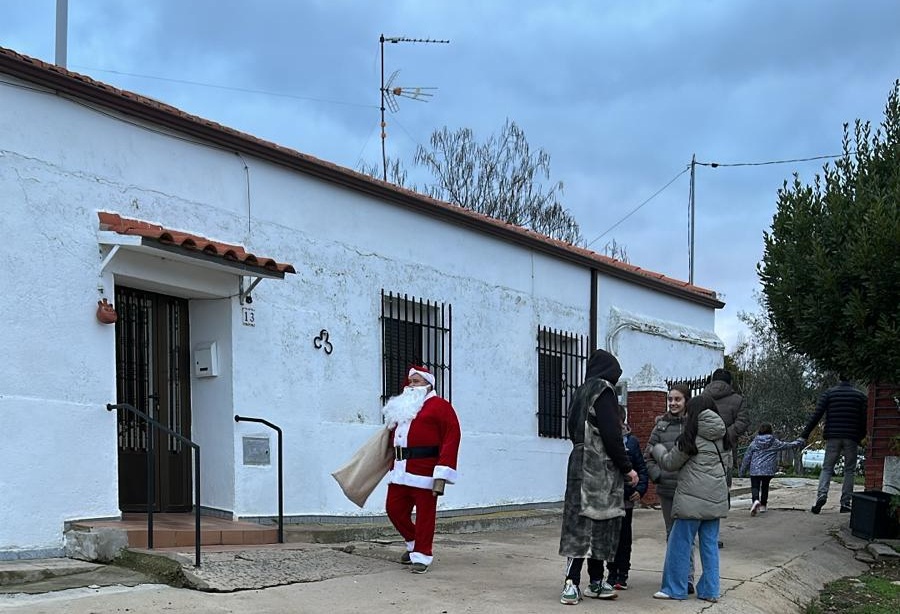 Imagen-de-WhatsApp-2025-12-07-a-las-19.01.09_79307d38 🎄 Encuentro de Navidad 2025