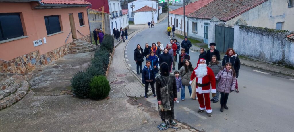 pasacalles1-1024x461 🎄 Encuentro de Navidad 2025